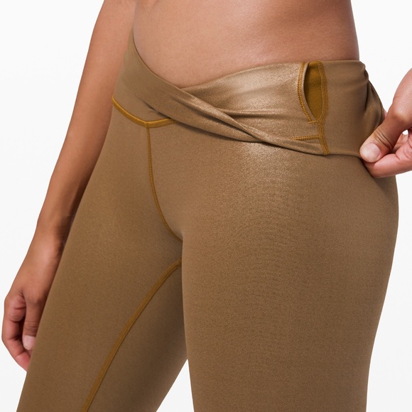 Wunder Under High-Rise Matte Copper Foil 🔥 - Picture 3 of 3